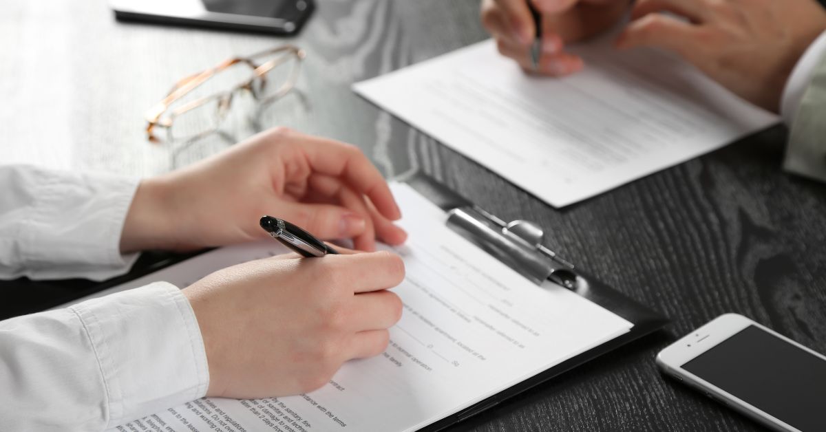 Ko plaća porez pri kupovini stana - kupac ili prodavac u praksi